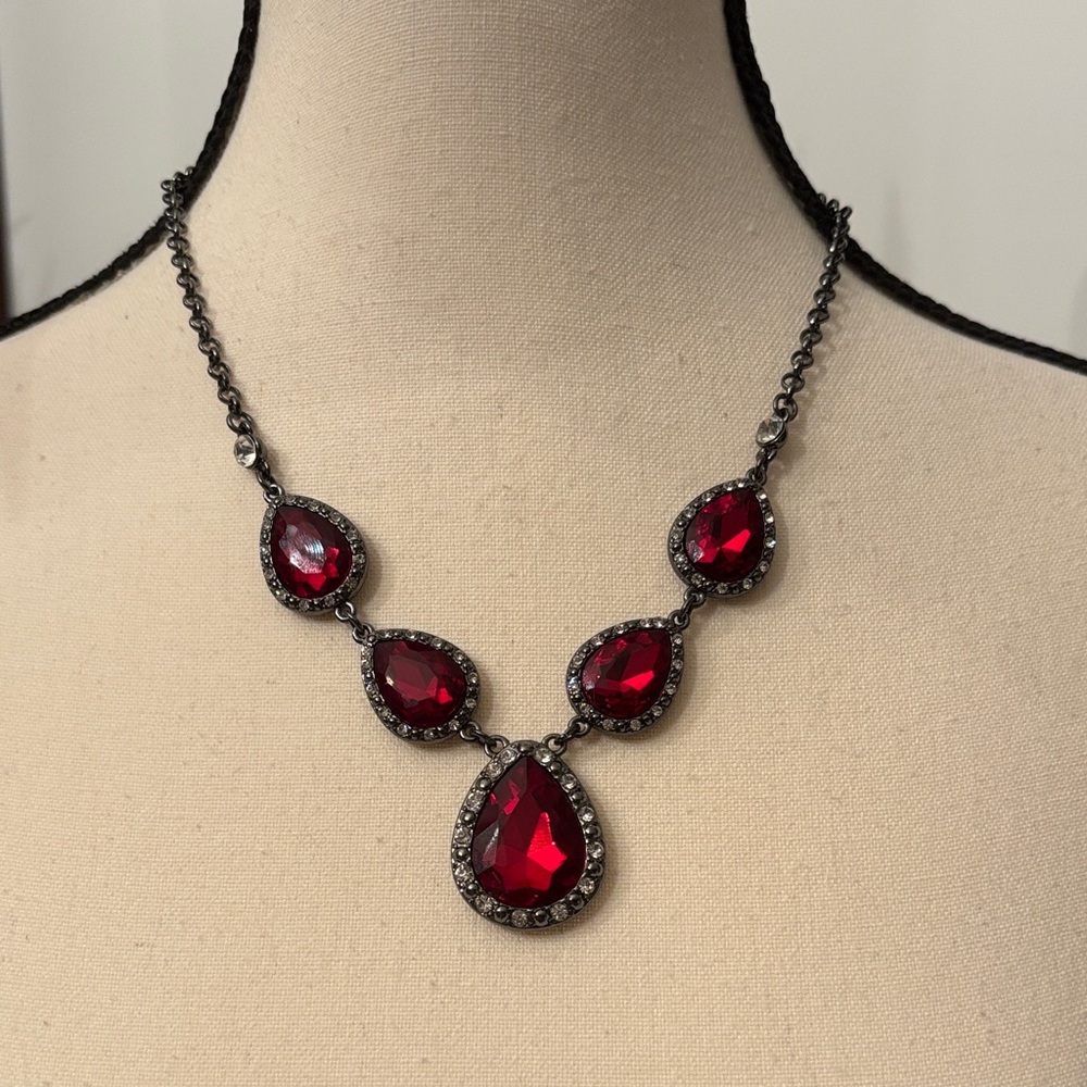 Red Teardrop Statement Necklace - Women Jewelry